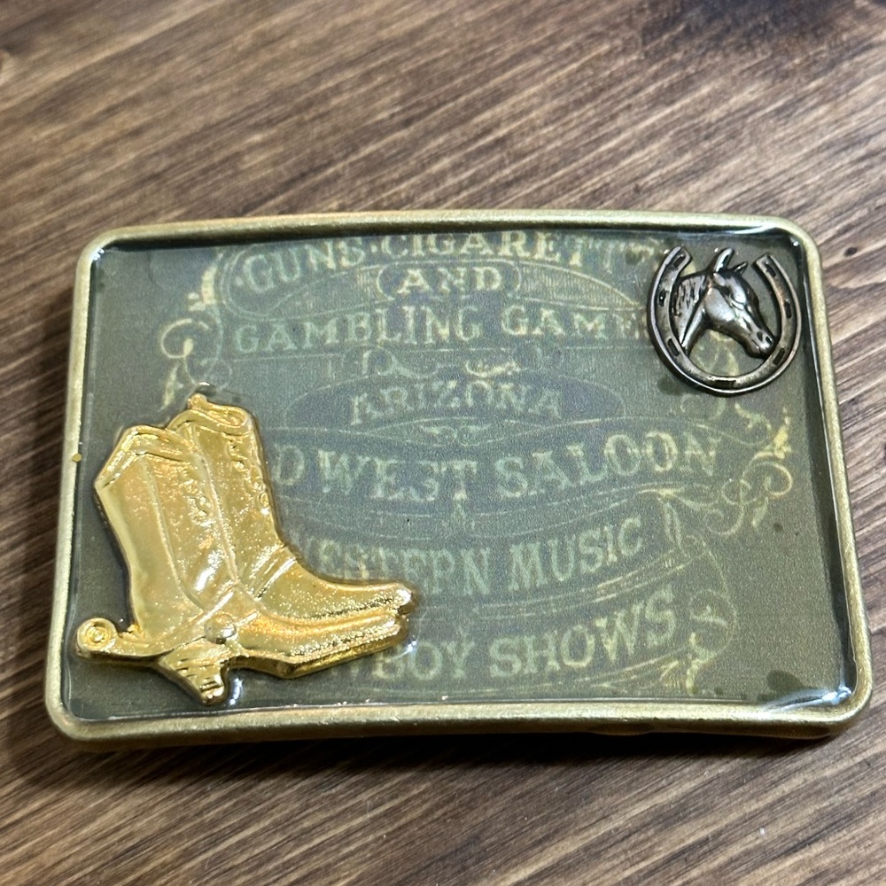 Women’s belt buckle.